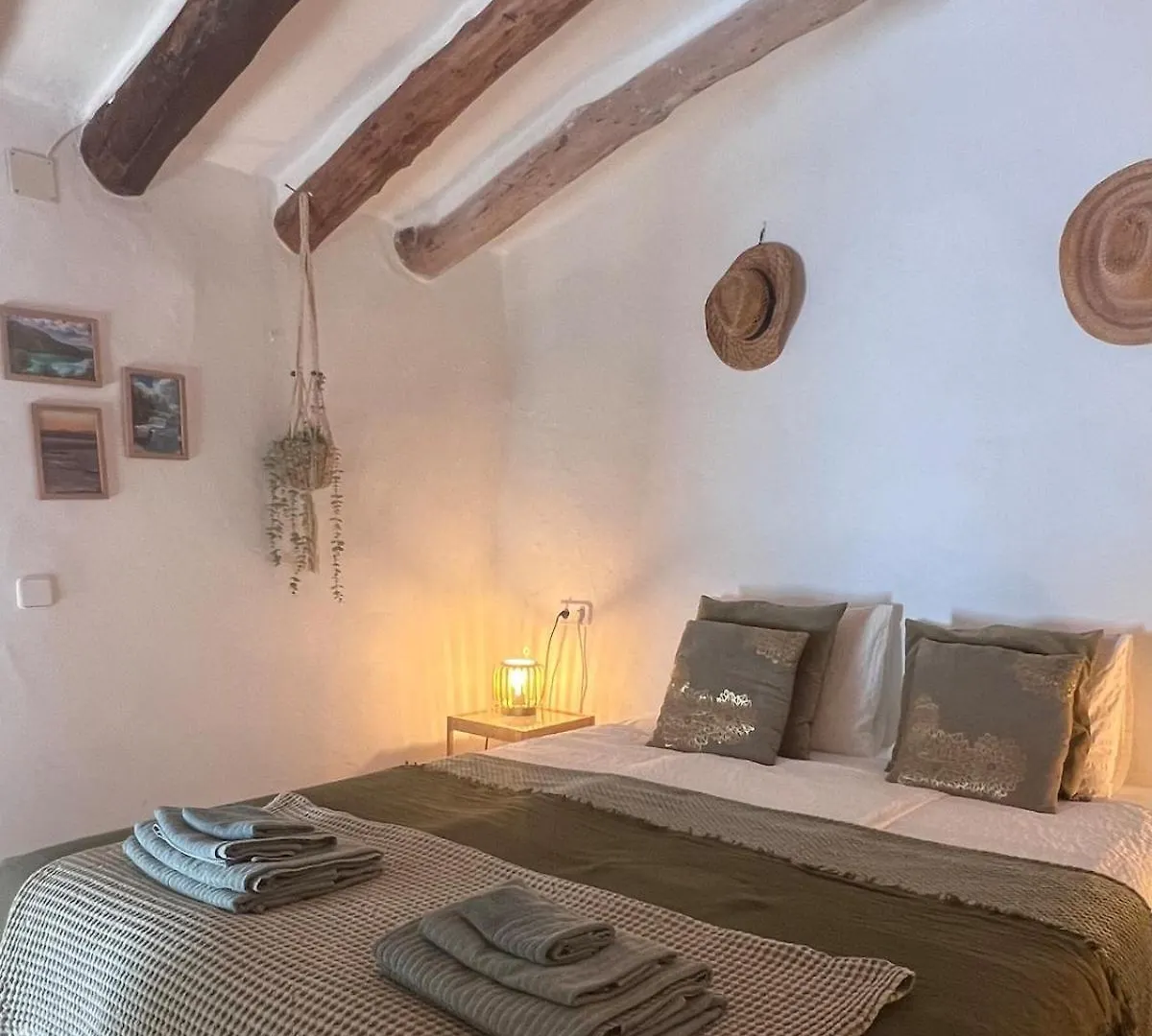 Finca Maran Moorish Style With Rooftop And Pool Comares Spain